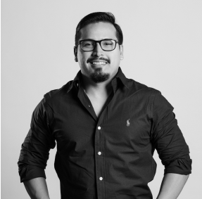 Sebasti&aacute;n Valladares